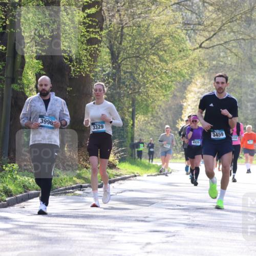 12.04.2026 - 45. Internationalen Wilhelmsburger Insellauf Yannick Fuchs http://msf.ph/oto/9488046 12.04.2026 10:38:55 Laufen 3996, 3329, 3459, 334, 4929, 5671, 2935 meine-sportfotos.de
