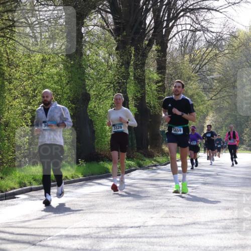 12.04.2026 - 45. Internationalen Wilhelmsburger Insellauf Yannick Fuchs http://msf.ph/oto/9488054 12.04.2026 10:39:00 Laufen 39, 3329, 3459, 4929, 2154 meine-sportfotos.de