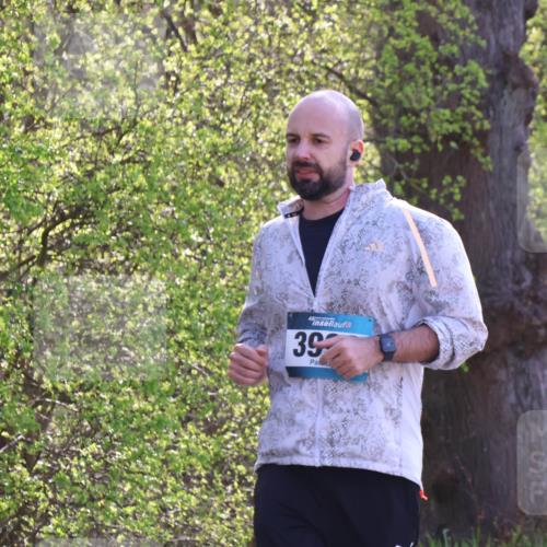 12.04.2026 - 45. Internationalen Wilhelmsburger Insellauf Yannick Fuchs http://msf.ph/oto/9488070 12.04.2026 10:39:02 Laufen 39 meine-sportfotos.de