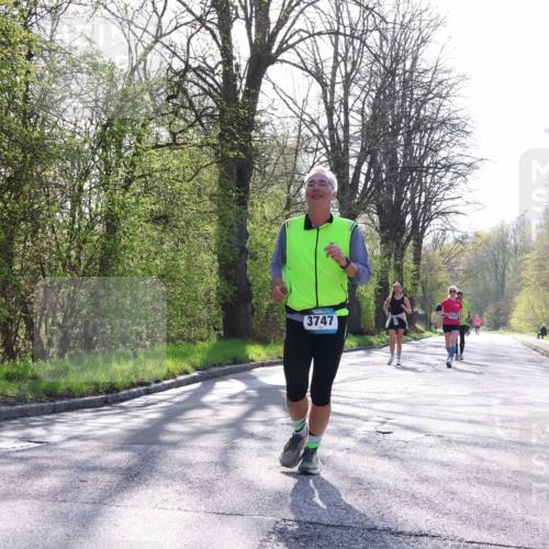 12.04.2026 - 45. Internationalen Wilhelmsburger Insellauf Yannick Fuchs http://msf.ph/oto/9488074 12.04.2026 10:33:24 Laufen 3747 meine-sportfotos.de