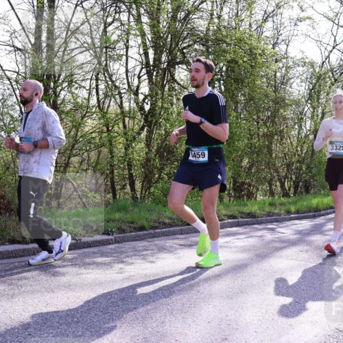 12.04.2026 - 45. Internationalen Wilhelmsburger Insellauf Yannick Fuchs http://msf.ph/oto/9488108 12.04.2026 10:39:05 Laufen 3329, 3459 meine-sportfotos.de