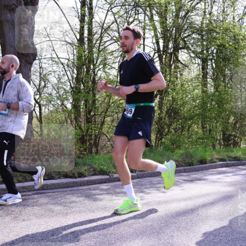 12.04.2026 - 45. Internationalen Wilhelmsburger Insellauf Yannick Fuchs http://msf.ph/oto/9488115 12.04.2026 10:39:05 Laufen 59, 3329 meine-sportfotos.de