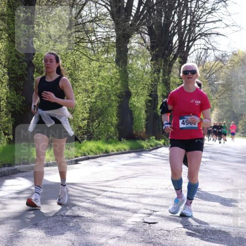 12.04.2026 - 45. Internationalen Wilhelmsburger Insellauf Yannick Fuchs http://msf.ph/oto/9488116 12.04.2026 10:33:27 Laufen 490 meine-sportfotos.de