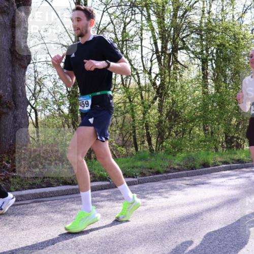 12.04.2026 - 45. Internationalen Wilhelmsburger Insellauf Yannick Fuchs http://msf.ph/oto/9488117 12.04.2026 10:39:06 Laufen 59, 3329 meine-sportfotos.de