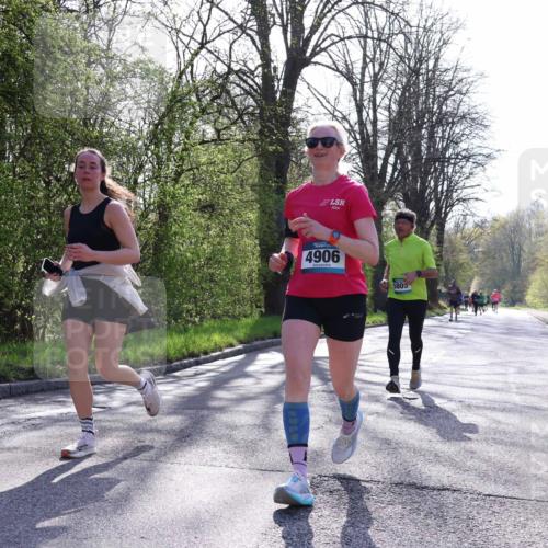 12.04.2026 - 45. Internationalen Wilhelmsburger Insellauf Yannick Fuchs http://msf.ph/oto/9488139 12.04.2026 10:33:29 Laufen 4906, 5805 meine-sportfotos.de