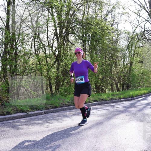 12.04.2026 - 45. Internationalen Wilhelmsburger Insellauf Yannick Fuchs http://msf.ph/oto/9488142 12.04.2026 10:39:13 Laufen 4929, 2334, 3608 meine-sportfotos.de