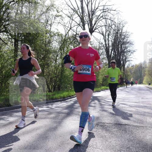12.04.2026 - 45. Internationalen Wilhelmsburger Insellauf Yannick Fuchs http://msf.ph/oto/9488143 12.04.2026 10:33:29 Laufen 906, 5805 meine-sportfotos.de