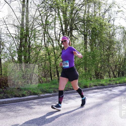 12.04.2026 - 45. Internationalen Wilhelmsburger Insellauf Yannick Fuchs http://msf.ph/oto/9488145 12.04.2026 10:39:13 Laufen 1929, 2334 meine-sportfotos.de
