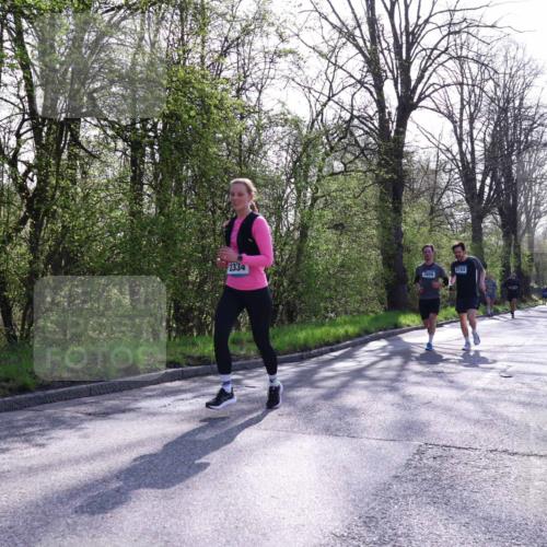 12.04.2026 - 45. Internationalen Wilhelmsburger Insellauf Yannick Fuchs http://msf.ph/oto/9488153 12.04.2026 10:39:14 Laufen 2334, 3608, 2154 meine-sportfotos.de