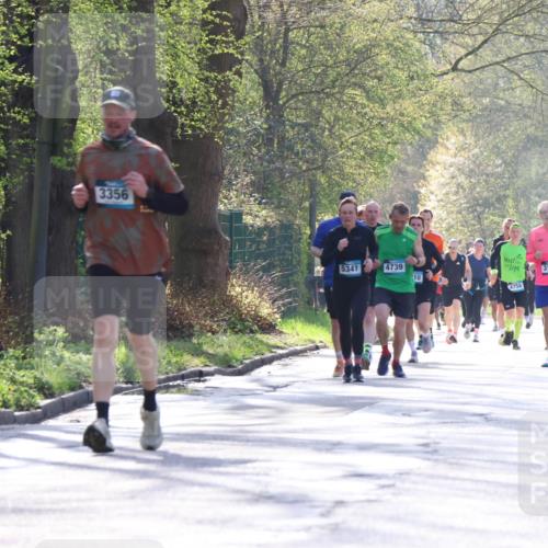 12.04.2026 - 45. Internationalen Wilhelmsburger Insellauf Yannick Fuchs http://msf.ph/oto/9488173 12.04.2026 10:33:32 Laufen 3356, 5341, 4739, 3173, 10, 4758 meine-sportfotos.de