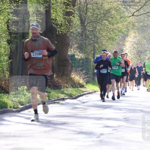 12.04.2026 - 45. Internationalen Wilhelmsburger Insellauf Yannick Fuchs http://msf.ph/oto/9488176 12.04.2026 10:33:32 Laufen 3356, 5341, 4739, 3173, 810 meine-sportfotos.de