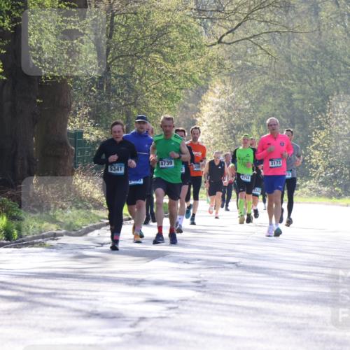 12.04.2026 - 45. Internationalen Wilhelmsburger Insellauf Yannick Fuchs http://msf.ph/oto/9488197 12.04.2026 10:33:34 Laufen 5341, 2400, 4739, 009, 0, 4758, 3345, 3173 meine-sportfotos.de