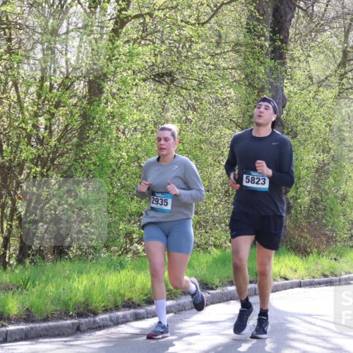 12.04.2026 - 45. Internationalen Wilhelmsburger Insellauf Yannick Fuchs http://msf.ph/oto/9488223 12.04.2026 10:39:20 Laufen 2935, 5823 meine-sportfotos.de