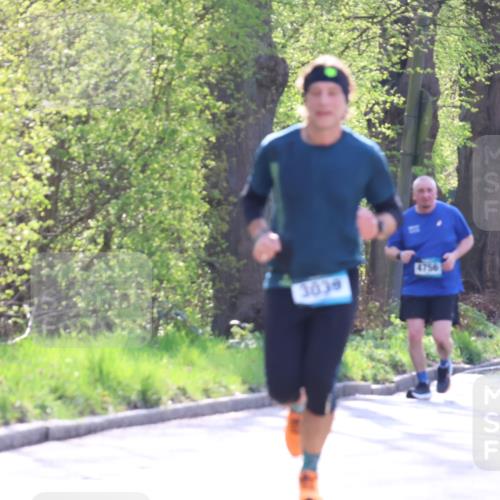 12.04.2026 - 45. Internationalen Wilhelmsburger Insellauf Yannick Fuchs http://msf.ph/oto/9488257 12.04.2026 10:39:23 Laufen 3039, 4756 meine-sportfotos.de