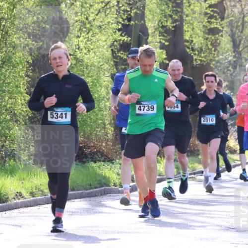 12.04.2026 - 45. Internationalen Wilhelmsburger Insellauf Yannick Fuchs http://msf.ph/oto/9488270 12.04.2026 10:33:41 Laufen 5341, 4739, 5054, 2810, 3173, 4758 meine-sportfotos.de