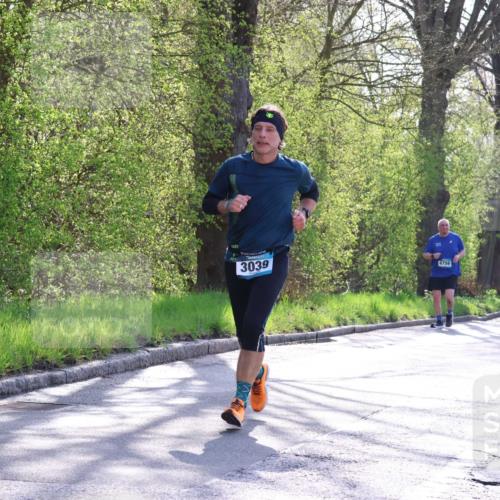 12.04.2026 - 45. Internationalen Wilhelmsburger Insellauf Yannick Fuchs http://msf.ph/oto/9488287 12.04.2026 10:39:26 Laufen 3039, 4756, 3234 meine-sportfotos.de