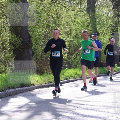12.04.2026 - 45. Internationalen Wilhelmsburger Insellauf Yannick Fuchs http://msf.ph/oto/9488301 12.04.2026 10:33:43 Laufen 5341, 4739, 3054, 3173, 2810 meine-sportfotos.de