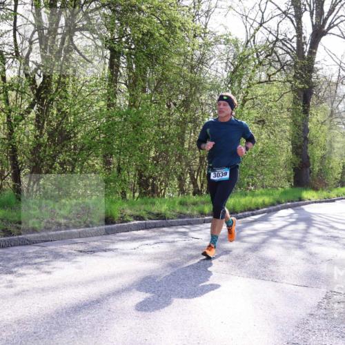 12.04.2026 - 45. Internationalen Wilhelmsburger Insellauf Yannick Fuchs http://msf.ph/oto/9488308 12.04.2026 10:39:27 Laufen 3039 meine-sportfotos.de