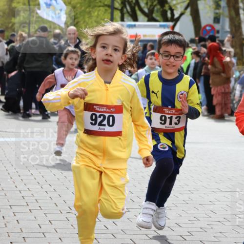 12.04.2026 - 45. Internationalen Wilhelmsburger Insellauf Strokosch-Dieckow http://msf.ph/oto/9488326 12.04.2026 14:10:03 Ziel 1504, 412, 681, 640, 248, 441, 723, 119, 186, 224, 745, 207, 920, 770, 182, 19, 913, 181, 529, 942, 157, 1518, 192, 946, 738, 201 meine-sportfotos.de