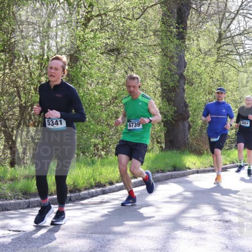 12.04.2026 - 45. Internationalen Wilhelmsburger Insellauf Yannick Fuchs http://msf.ph/oto/9488340 12.04.2026 10:33:46 Laufen 5341, 3054, 4739, 2810, 3173 meine-sportfotos.de