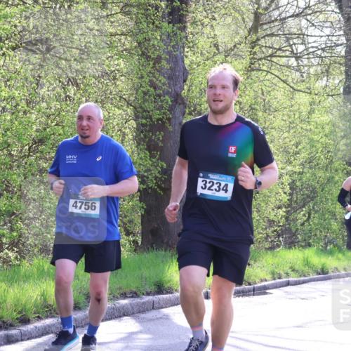 12.04.2026 - 45. Internationalen Wilhelmsburger Insellauf Yannick Fuchs http://msf.ph/oto/9488352 12.04.2026 10:39:32 Laufen 4756, 3234, 2506, 3049 meine-sportfotos.de