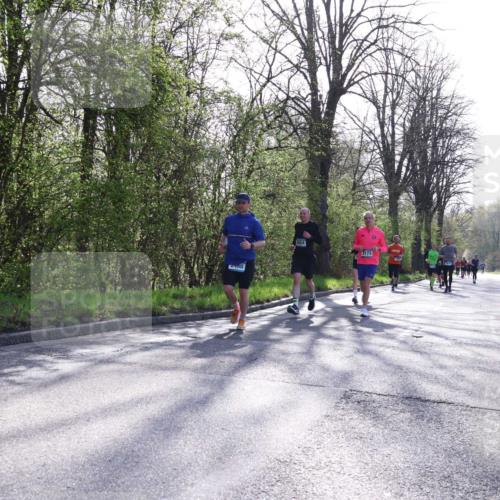 12.04.2026 - 45. Internationalen Wilhelmsburger Insellauf Yannick Fuchs http://msf.ph/oto/9488371 12.04.2026 10:33:48 Laufen 739, 2460, 054, 3173 meine-sportfotos.de