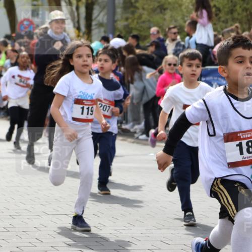 12.04.2026 - 45. Internationalen Wilhelmsburger Insellauf Strokosch-Dieckow http://msf.ph/oto/9488375 12.04.2026 14:09:59 Ziel 907, 158, 268, 543, 721, 1503, 736, 715, 6, 1504, 412, 681, 640, 248, 441, 723, 119, 186, 224, 745, 207, 920, 770, 182, 19, 913, 181, 529, 942, 157, 1518 meine-sportfotos.de