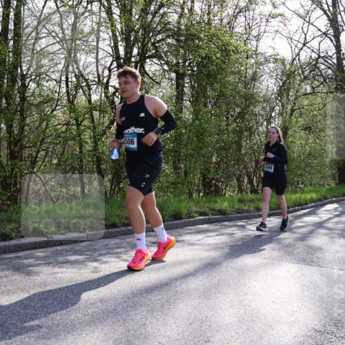 12.04.2026 - 45. Internationalen Wilhelmsburger Insellauf Yannick Fuchs http://msf.ph/oto/9488425 12.04.2026 10:39:37 Laufen 506, 5671, 3049 meine-sportfotos.de