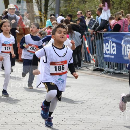 12.04.2026 - 45. Internationalen Wilhelmsburger Insellauf Strokosch-Dieckow http://msf.ph/oto/9488433 12.04.2026 14:09:59 Ziel 907, 158, 268, 543, 721, 1503, 736, 715, 6, 1504, 412, 681, 640, 248, 441, 723, 119, 186, 224, 745, 207, 920, 770, 182, 19, 913, 181, 529, 942, 157, 1518 meine-sportfotos.de