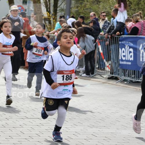 12.04.2026 - 45. Internationalen Wilhelmsburger Insellauf Strokosch-Dieckow http://msf.ph/oto/9488440 12.04.2026 14:09:59 Ziel 907, 158, 268, 543, 721, 1503, 736, 715, 6, 1504, 412, 681, 640, 248, 441, 723, 119, 186, 224, 745, 207, 920, 770, 182, 19, 913, 181, 529, 942, 157, 1518 meine-sportfotos.de