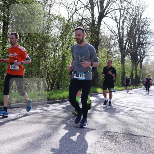 12.04.2026 - 45. Internationalen Wilhelmsburger Insellauf Yannick Fuchs http://msf.ph/oto/9488441 12.04.2026 10:33:53 Laufen 21, 50, 4815, 3345 meine-sportfotos.de