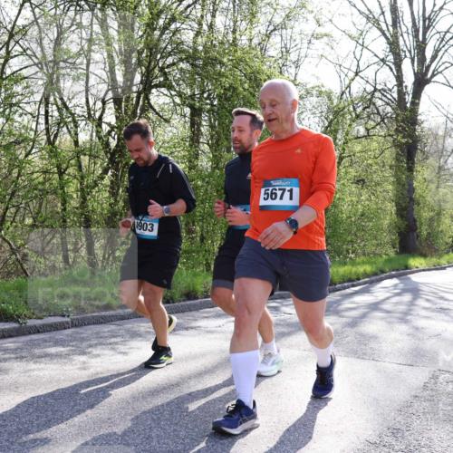 12.04.2026 - 45. Internationalen Wilhelmsburger Insellauf Yannick Fuchs http://msf.ph/oto/9488458 12.04.2026 10:39:40 Laufen 4903, 5671 meine-sportfotos.de