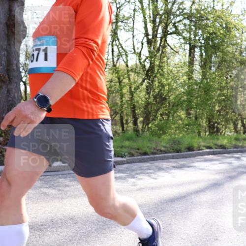 12.04.2026 - 45. Internationalen Wilhelmsburger Insellauf Yannick Fuchs http://msf.ph/oto/9488472 12.04.2026 10:39:41 Laufen 671 meine-sportfotos.de