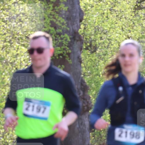 12.04.2026 - 45. Internationalen Wilhelmsburger Insellauf Yannick Fuchs http://msf.ph/oto/9488477 12.04.2026 10:39:42 Laufen 2197, 2198 meine-sportfotos.de