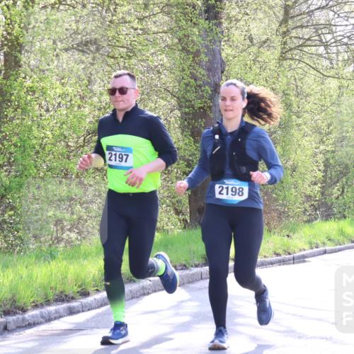 12.04.2026 - 45. Internationalen Wilhelmsburger Insellauf Yannick Fuchs http://msf.ph/oto/9488482 12.04.2026 10:39:42 Laufen 2197, 2198 meine-sportfotos.de