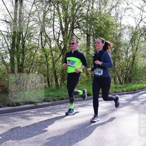 12.04.2026 - 45. Internationalen Wilhelmsburger Insellauf Yannick Fuchs http://msf.ph/oto/9488507 12.04.2026 10:39:44 Laufen 2197, 2198 meine-sportfotos.de