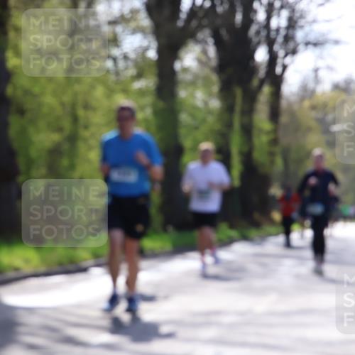 12.04.2026 - 45. Internationalen Wilhelmsburger Insellauf Yannick Fuchs http://msf.ph/oto/9488557 12.04.2026 10:39:56 Laufen  meine-sportfotos.de