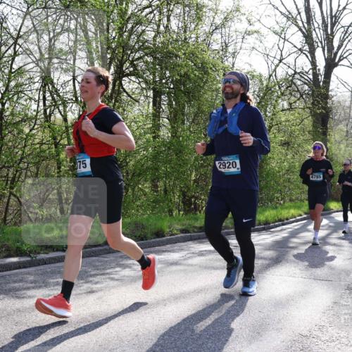 12.04.2026 - 45. Internationalen Wilhelmsburger Insellauf Yannick Fuchs http://msf.ph/oto/9488576 12.04.2026 10:34:04 Laufen 75, 2920, 4785 meine-sportfotos.de
