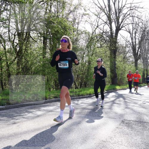 12.04.2026 - 45. Internationalen Wilhelmsburger Insellauf Yannick Fuchs http://msf.ph/oto/9488589 12.04.2026 10:34:05 Laufen 4785, 2190 meine-sportfotos.de