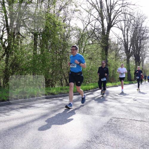 12.04.2026 - 45. Internationalen Wilhelmsburger Insellauf Yannick Fuchs http://msf.ph/oto/9488590 12.04.2026 10:39:59 Laufen 4263, 3887 meine-sportfotos.de