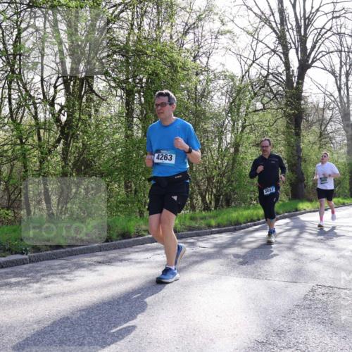 12.04.2026 - 45. Internationalen Wilhelmsburger Insellauf Yannick Fuchs http://msf.ph/oto/9488596 12.04.2026 10:39:59 Laufen 4263, 3887 meine-sportfotos.de