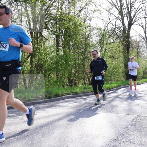 12.04.2026 - 45. Internationalen Wilhelmsburger Insellauf Yannick Fuchs http://msf.ph/oto/9488607 12.04.2026 10:40:00 Laufen 4263, 3887, 5608, 3923 meine-sportfotos.de