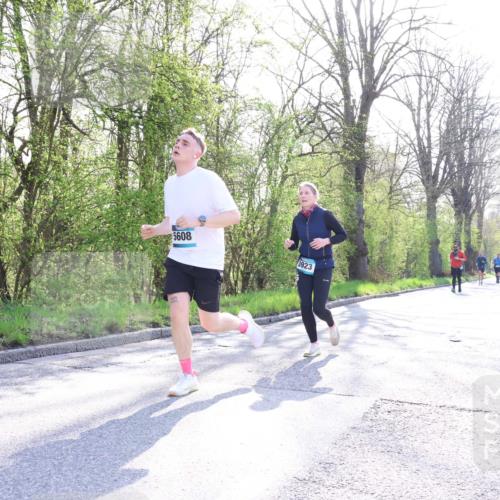 12.04.2026 - 45. Internationalen Wilhelmsburger Insellauf Yannick Fuchs http://msf.ph/oto/9488630 12.04.2026 10:40:02 Laufen 5608, 3923 meine-sportfotos.de