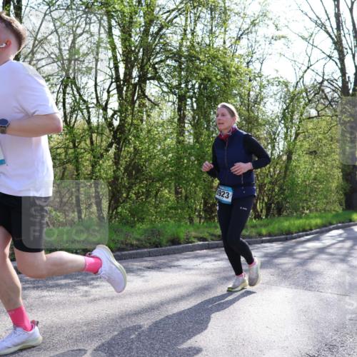 12.04.2026 - 45. Internationalen Wilhelmsburger Insellauf Yannick Fuchs http://msf.ph/oto/9488643 12.04.2026 10:40:02 Laufen 608, 3923 meine-sportfotos.de