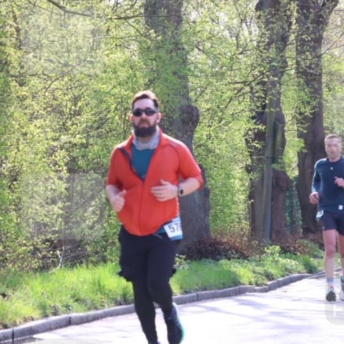 12.04.2026 - 45. Internationalen Wilhelmsburger Insellauf Yannick Fuchs http://msf.ph/oto/9488647 12.04.2026 10:40:04 Laufen 57, 4414 meine-sportfotos.de