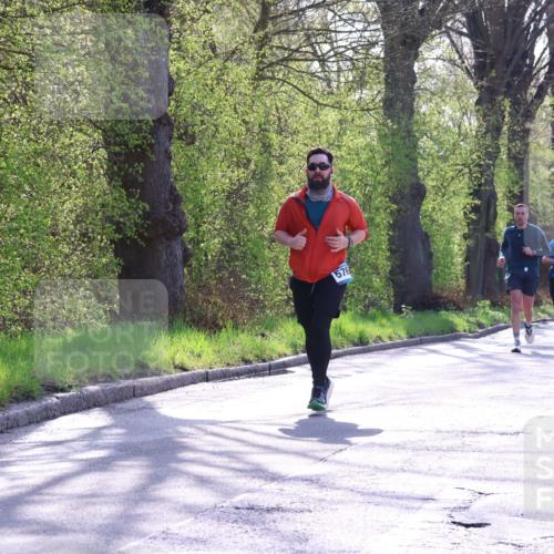 12.04.2026 - 45. Internationalen Wilhelmsburger Insellauf Yannick Fuchs http://msf.ph/oto/9488659 12.04.2026 10:40:05 Laufen 576, 4414 meine-sportfotos.de