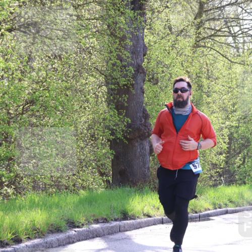 12.04.2026 - 45. Internationalen Wilhelmsburger Insellauf Yannick Fuchs http://msf.ph/oto/9488666 12.04.2026 10:40:05 Laufen 57 meine-sportfotos.de