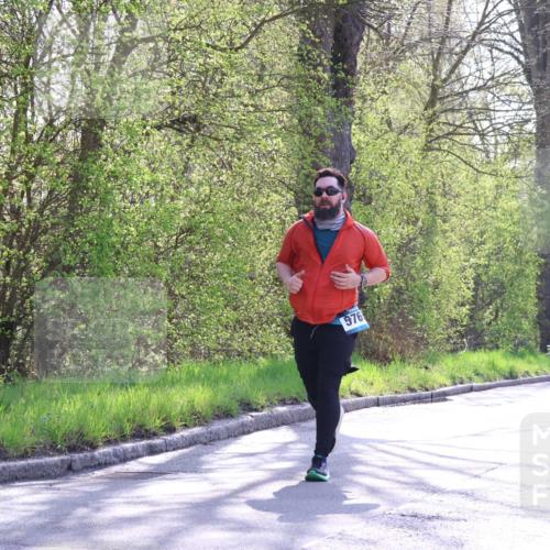 12.04.2026 - 45. Internationalen Wilhelmsburger Insellauf Yannick Fuchs http://msf.ph/oto/9488675 12.04.2026 10:40:06 Laufen 576, 4414 meine-sportfotos.de