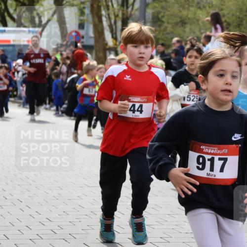 12.04.2026 - 45. Internationalen Wilhelmsburger Insellauf Strokosch-Dieckow http://msf.ph/oto/9488691 12.04.2026 14:09:47 Ziel 240, 1520, 206, 908, 776, 172, 183, 196, 449, 772, 7, 917, 284, 44, 200, 563, 53, 712, 1512, 1525, 551, 764, 567, 720, 719 meine-sportfotos.de