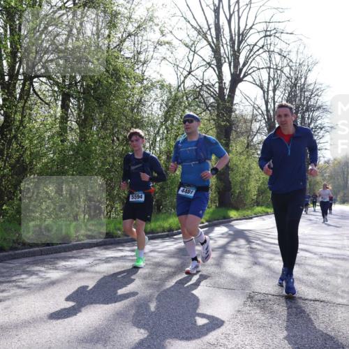 12.04.2026 - 45. Internationalen Wilhelmsburger Insellauf Yannick Fuchs http://msf.ph/oto/9488746 12.04.2026 10:34:19 Laufen 5594, 4481 meine-sportfotos.de